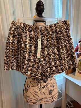 She + Sky Black & Cream Plaid Tweed Women's Shorts